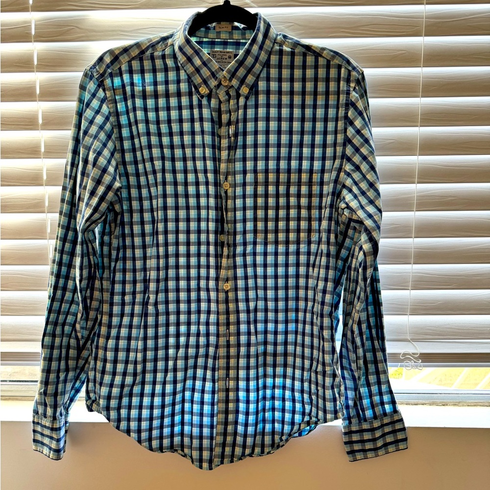 J. Crew Men’s casual button-down shirt